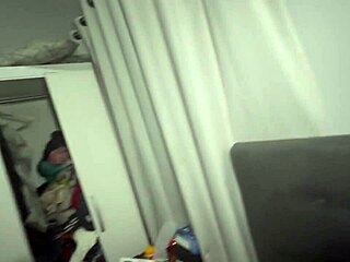 latina teen gives double blowjob in threesome