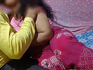 सुंदर भारतीय एमेच्योर लड़की घर पर लवर के साथ हॉट सेक्स करती है