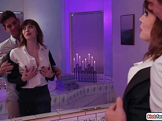 Trans Wife Izzy Wilde Bathed And Analed