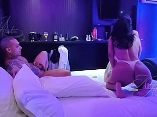 Couple Swap With Friends In Motel All Night