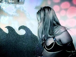 Paige, an uninhibited sexual lady, enjoys assfucking with big cock and cumshot.