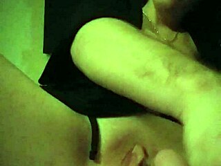 Me riding toys for intense cum release