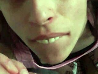 कैंडी क्रॉस के साथ कडल मोमेंट्स मुझे बिल्कुल मेस्ड अप कर देते हैं... सोच भी नहीं सकता सीधे!