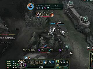 Pantheon deepthroats Gromp outdoors with natural tits in Gold 1 match.