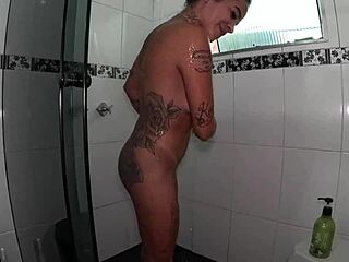 everything happened with the girl behind the cameras - gabriela santos