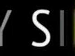 come fuck me while i play with my wet pussy