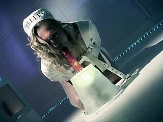 I saw this weird porn in 4K