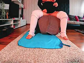 Break Free No Panties No Bra Workout