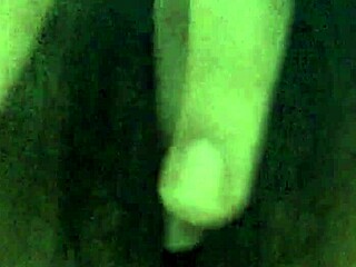 Filipina Girlfriend Lovely Natural Tits