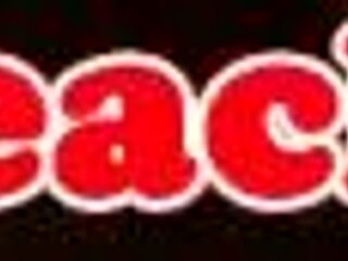 Busty gaping lesbo gets pussystretched