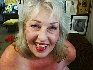 I feel pretty in these dirty panties for James