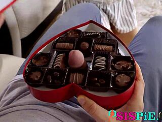 Elsa Jean In Valentine Fuck