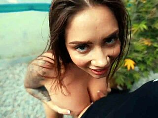 Sara Blonde Gives Rough Outdoor Blowjob With Facial