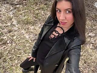 pov threesome action with vape-smoking sluts giving sloppy interracial blowjobs. their curvy bodies drive me wild.