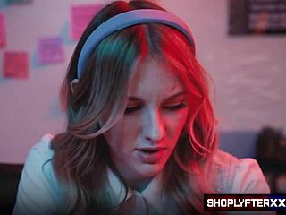 i tricked shoplifter into sex as security guard