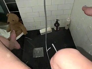 Arab Elite Girl Masturbates Tight Pussy In Shower!