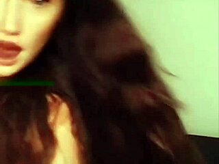 Morena With Big Natural Tits Brings Sensual Pleasure