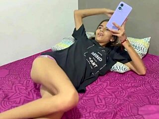 waiting for boyfriend leads to hot surprise fuck