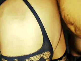 Young fuckers don't spare the mature one at amateur casting!