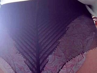 Elza Kom explores nylon tights fetish in bedroom setting