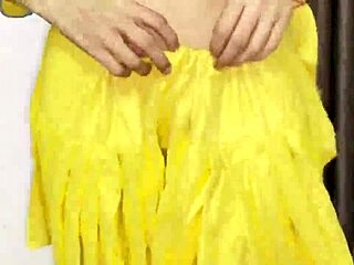 पंजाबी आंटी होस्टल में बिग कॉक फक चाहती है?