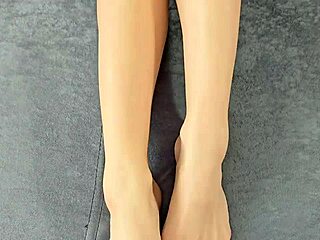 i masturbate my hole and get an orgasm