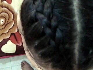 a mi hermosa hermanastra morena le encanta follar conmigo porque dice que se lo hago mejor que su novio siempre la hago correrse - porno en espanol