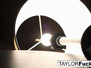 Taylor Vixen Masturbates in Hotel Room!