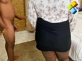 BBW Hotel Cleaner Sees Nakedness, Gets Fucked in Doggy Style Squirting