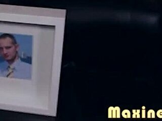 maxine dream lesbian duo make out