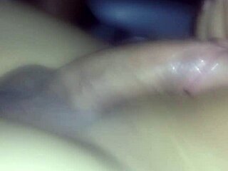 Gabycerejinha chats with the young taxi driver during the ride.