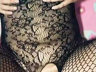 Latina Slut Rabab Demands Payment Before Intense Sex!