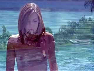 eighteen teen 18+ solo masturbation session in her room