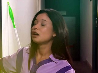 Pervert Businessman Fucks Young 18+ Hostel Roommate Barbara Bieber & Conny Dachs