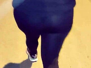 look at this mature woman flashing in transparent leggings