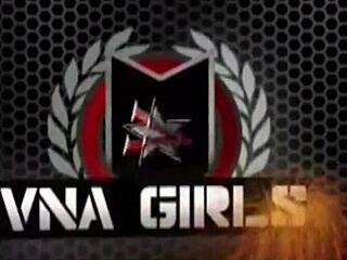 Sophie Dee dildo drills her pussy