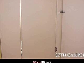 Caught nympho secretary leads to anal