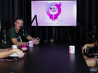 Wow! Val Mineirinha On Bora Cast With Bruna Carlos In Sheer Red!