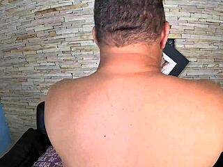 queen kimi in lingerie backstage, dirty talking while showing shaved pussy and feet between recordings.