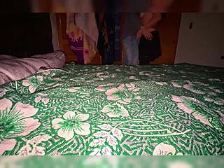 sexo casero señora divorciada cogiendo después de unos drinks con chamaco ella pensó que la luz era una lampara milf mexicana