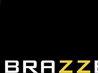 Lucy Foxx and Indica Flower in diner vaginer scene from Brazzers