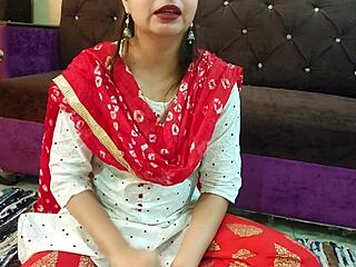 Best doggystyle underneath Indian video with clear Hindi audio