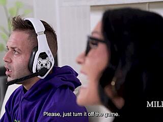 Desperate milf instructs cheating wife on mature pussy play and tight ass slut moves