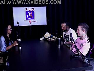 Oh man, Morena Gostosa Alice Vasconcelos sensualizes in striptease showing her big beautiful peitos after chatting about turning bisexual.