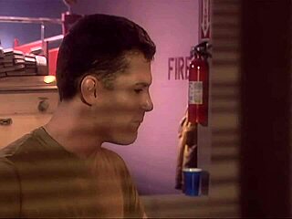 Blonde hottie rewards firefighter by letting him rail her bubble butt passionately