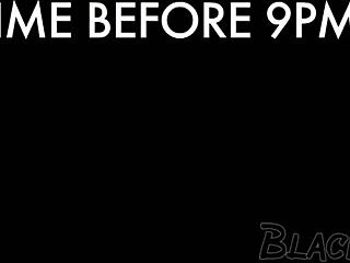 Amateur with small 18+ tits gets a facial from a BBC after deepthroat anal and rough interracial assfucking 😈🍑