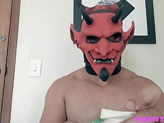 Pep Solo Amateur Latina Strokes Huge Monster Big Black Cock Homemade