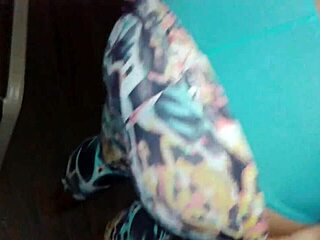 gained another pair of pants and new body outfit while trying on lycra leggings