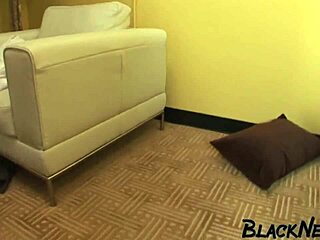 Real Amateur Homemade Sex Video With an Insecure Patient