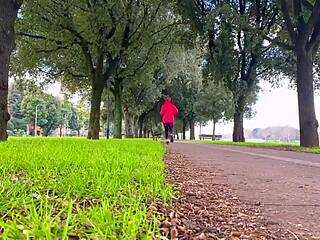 I Run In The Park And Act Slutty With Everyone Using Dildo Toys